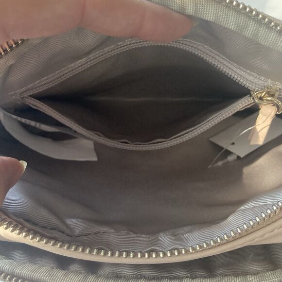 Mark And Graham The Quilted Crossbody Pink Leather Monogram LSH Bag Purse READ! - Picture 12 of 16